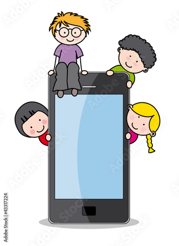 Niños con un teléfono mávil