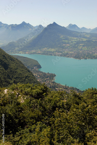 Lac d'Annecy vu du Mont-Baron