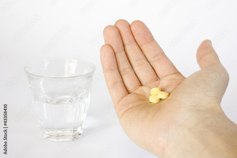 手のひらの薬 サプリメント, Medicine & Dietary Supplement on a hand 手のひらの薬 サプリメント, Medicine & Dietary Supplement on a hand