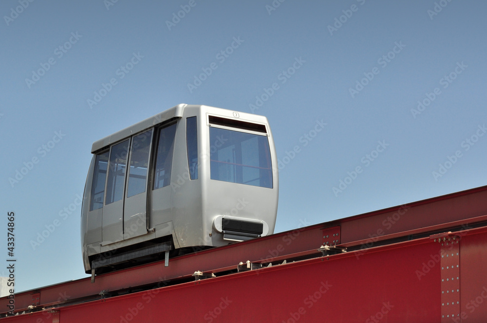 Minimetrò, trasporto pubblico automatico del futuro. Minimetrò, trasporto pubblico automatico del futuro.