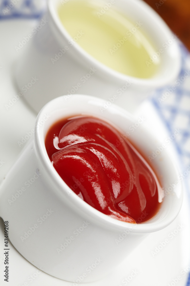 sauces on the plate sauces on the plate