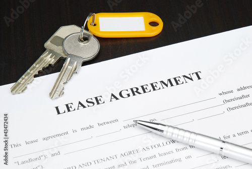Lease agreement with keys