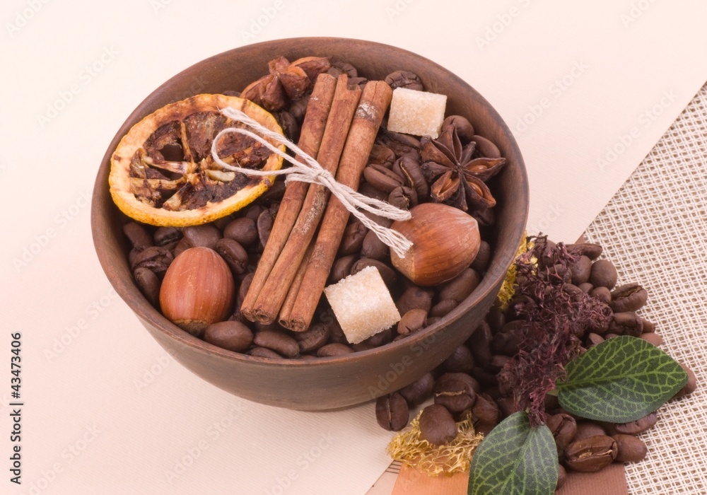 Fototapeta premium Coffee beans and cinnamon, nuts