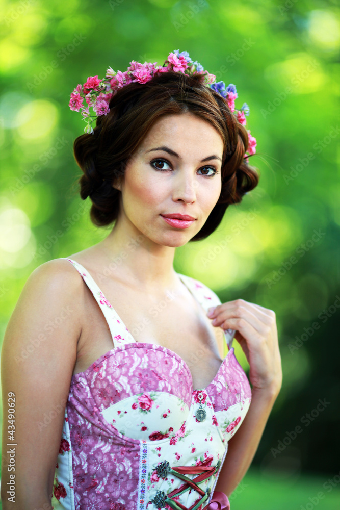Fototapeta premium Mädchen in einem Dirndl
