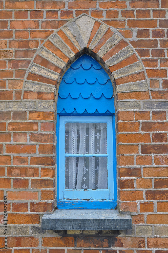 Obraz premium Blaues Fenster