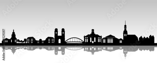 Saarbrücken Skyline grauer Himmel