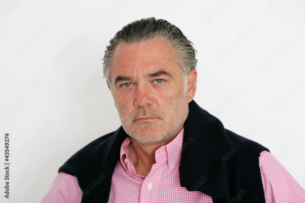 strenger blick strenger blick