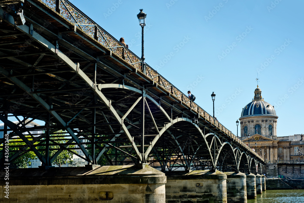 Fototapeta premium pont des arts à Paris