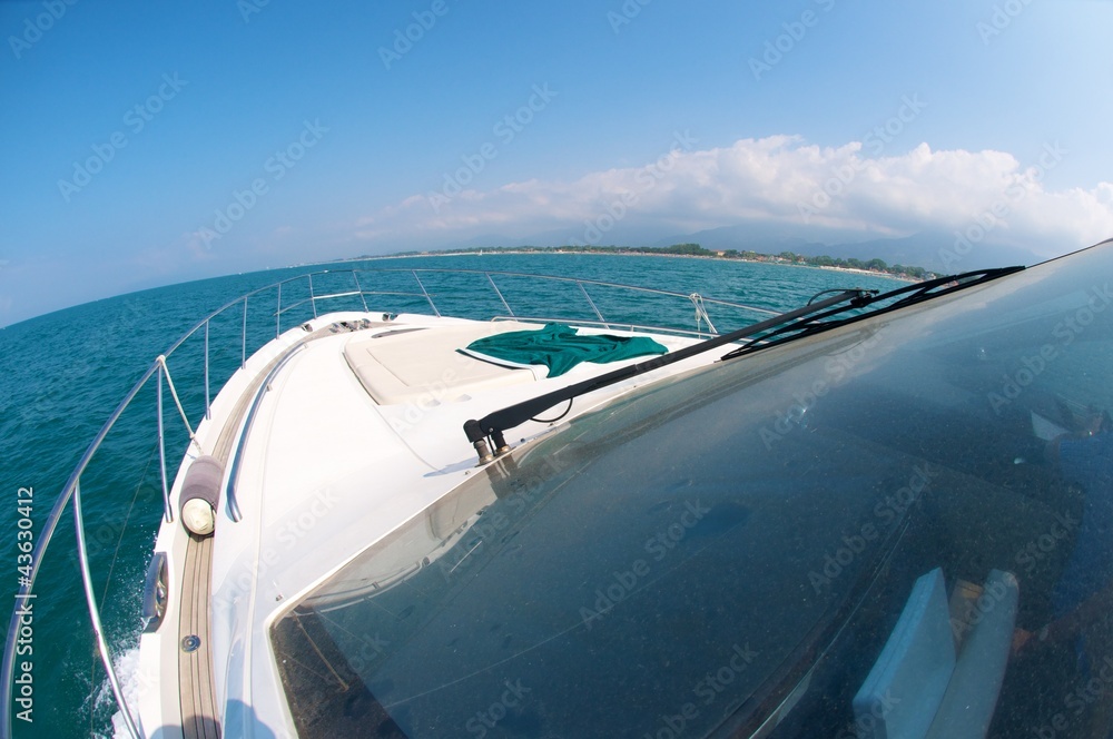 Fototapeta premium yacht-sedge instruments-design ship