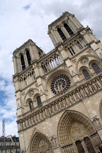 Fachada de Notre Dame de Paris 3