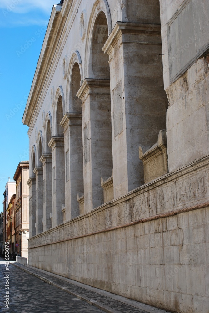 Obraz premium White church, Malatesta temple, Rimini, Italy