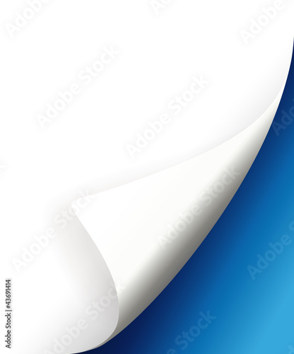 umgebogenene Ecke blauer hintergrund