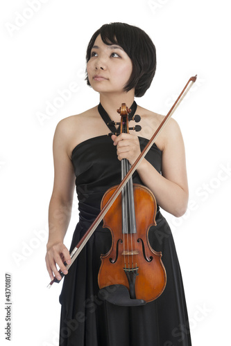 female violonist photo