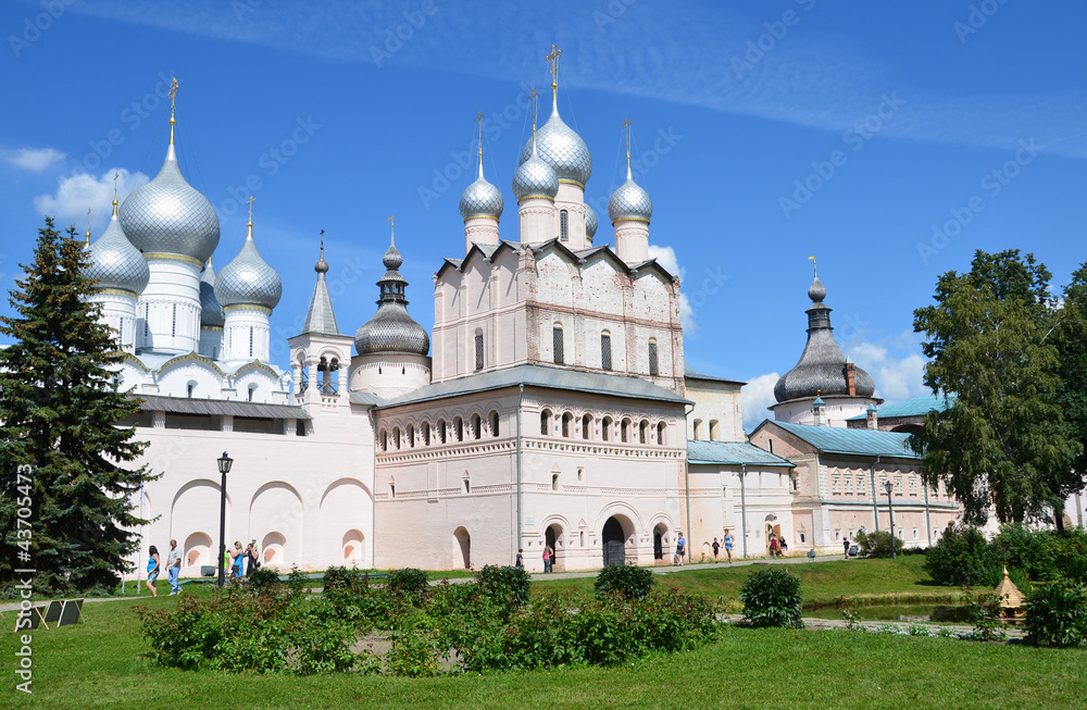 Церковь Воскресения в Ростовском кремле.
