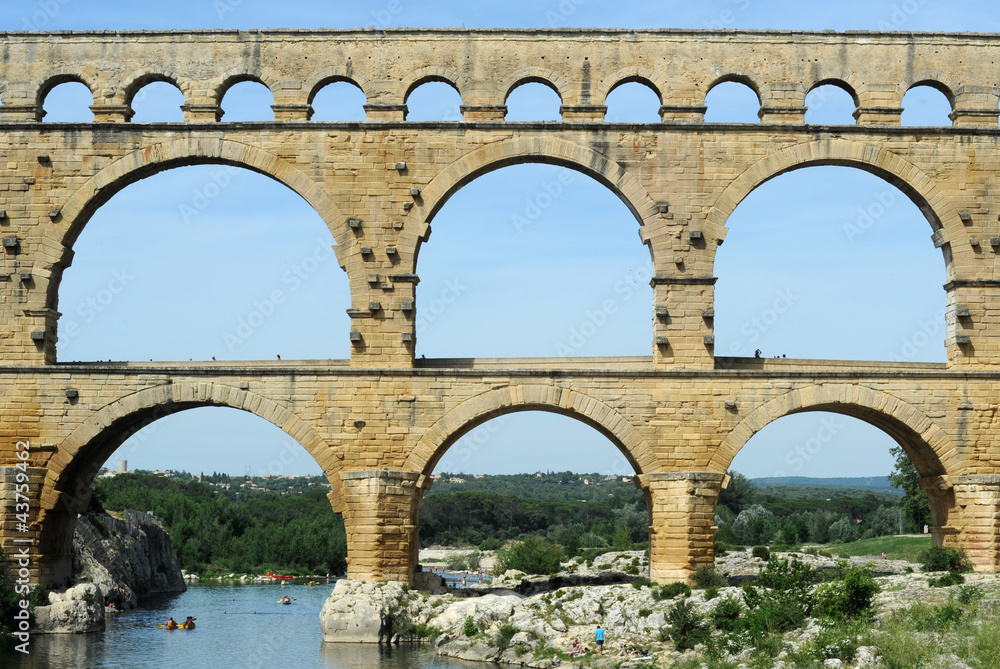ponte romano Pont du Gard in Francia
