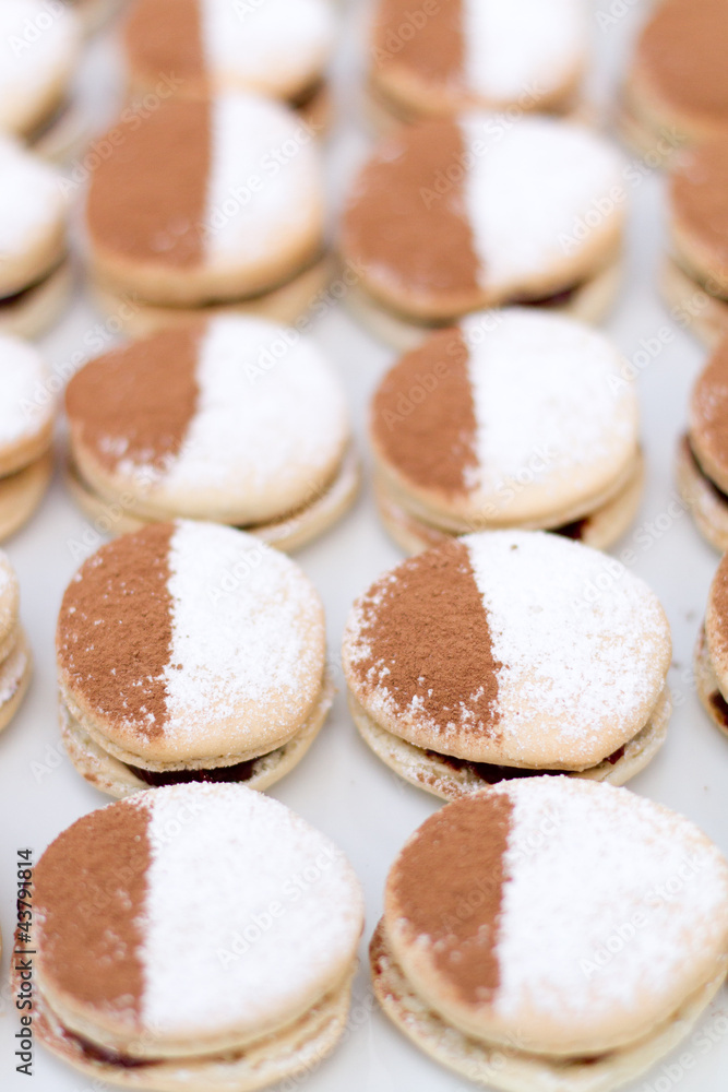 Black and White French Macarons Black and White French Macarons