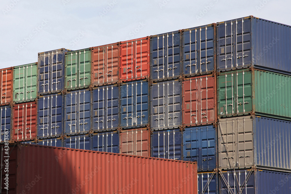 Container auf einem Frachter Container auf einem Frachter