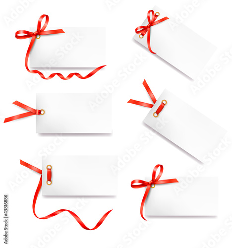 Set of card note with red gift bows with ribbons Vector