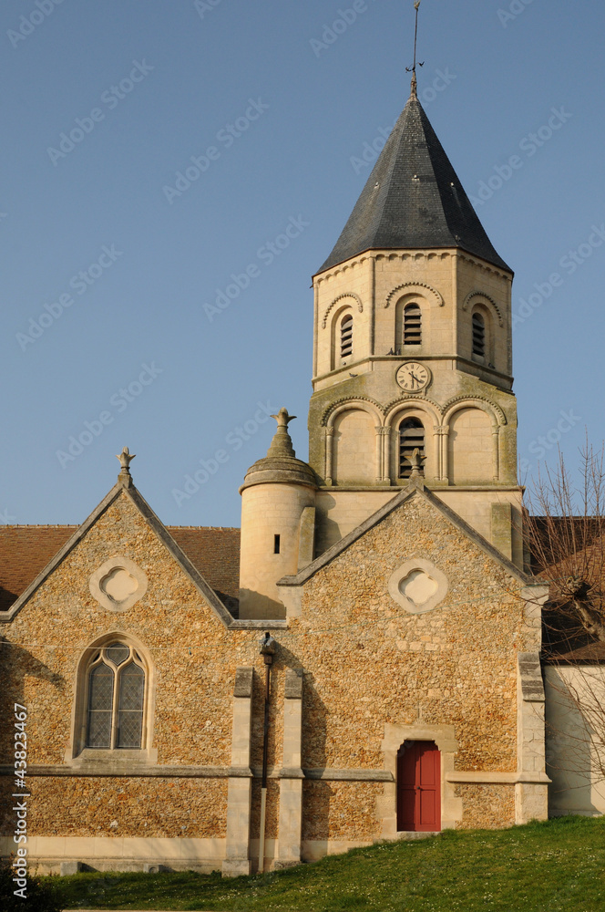 France, church of Saint Martin la Garenne in Yvelines