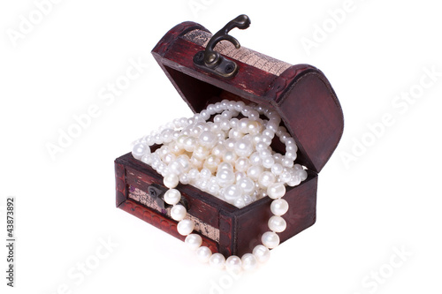 pearls in trunk