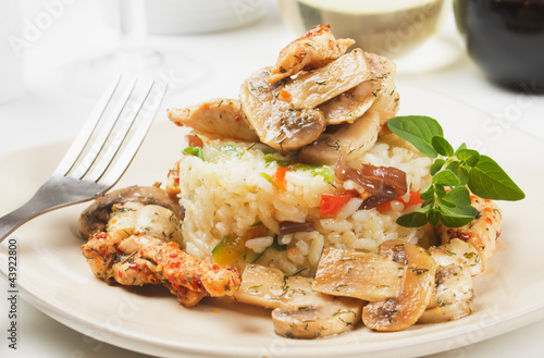 Risotto with mushrooms and chicken meat