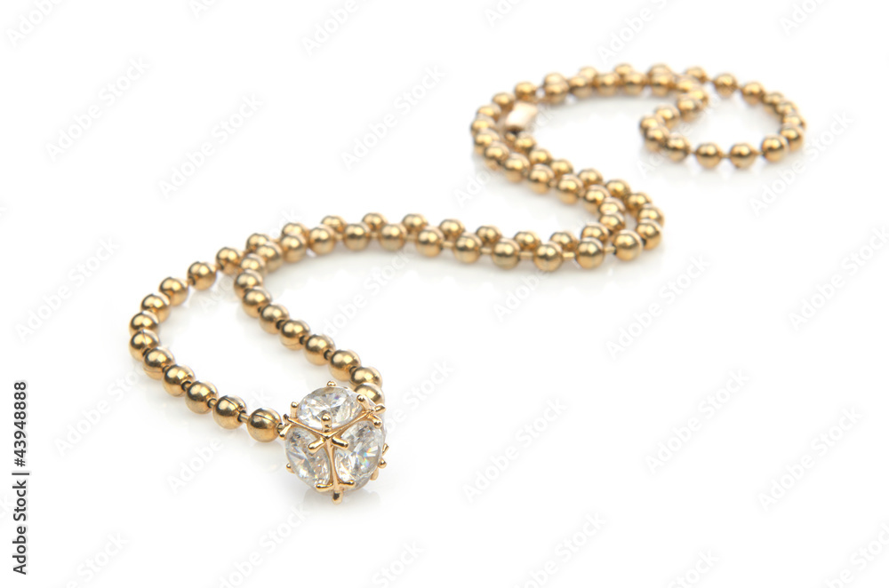 Obraz premium Necklace isolated on the white