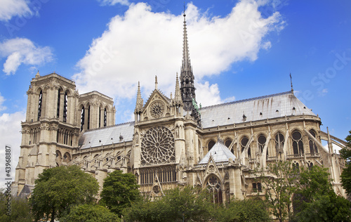 Notre Dame de Paris Cathedral, France © vlad_g