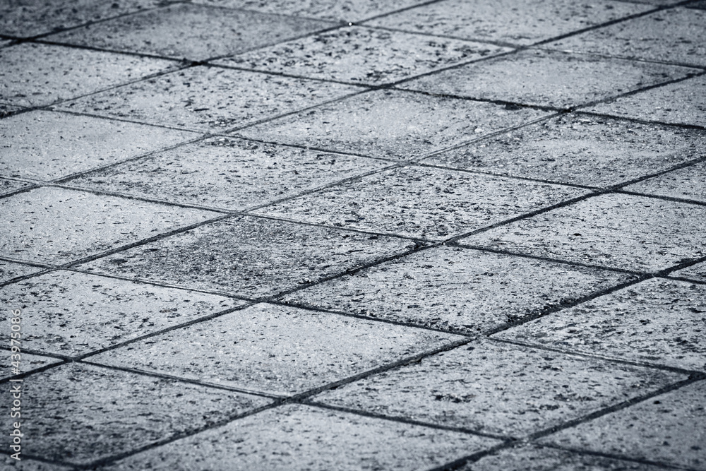 Obraz premium Rock tiled paved road