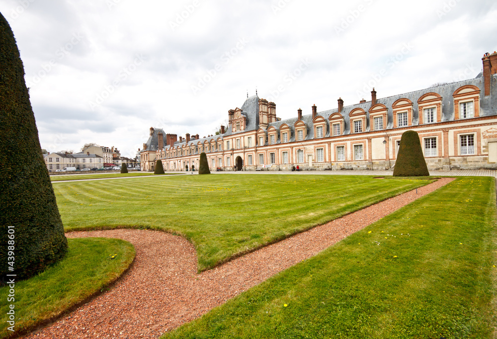 garden of Fontainebleau palace, France