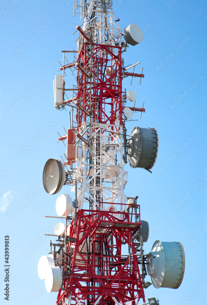 Communications antenna Communications antenna