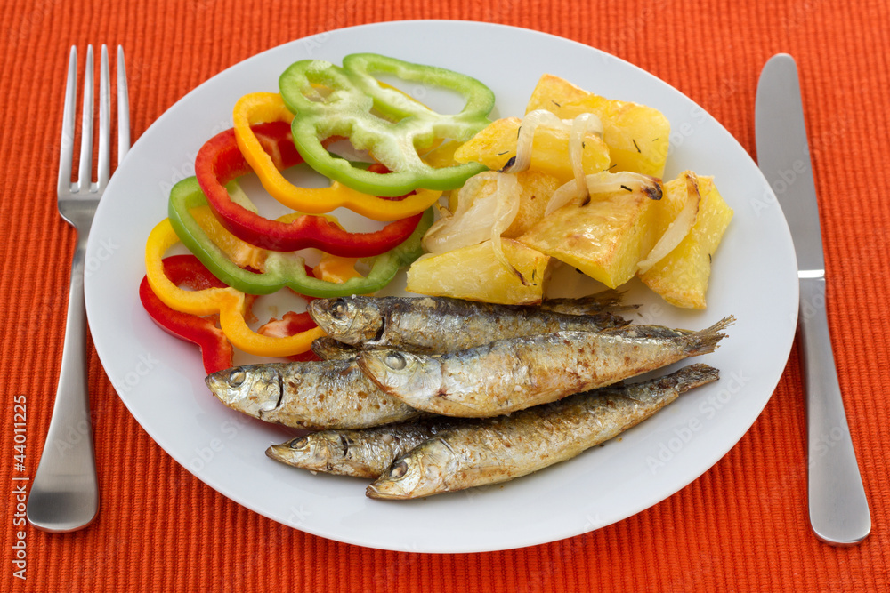 fried sardines with pepper and potato fried sardines with pepper and potato