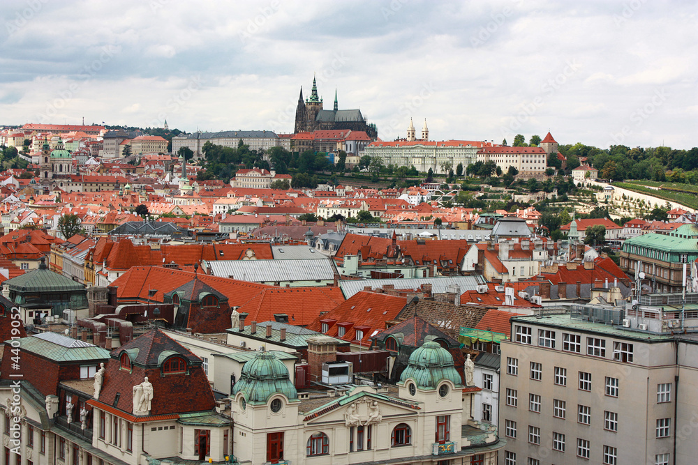 Obraz premium Prague skyline from a tower on Old Town Square