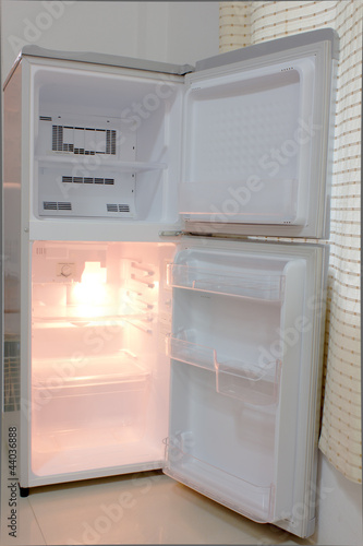 Refrigerator home