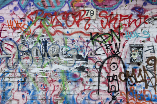 Grafitti wall photo