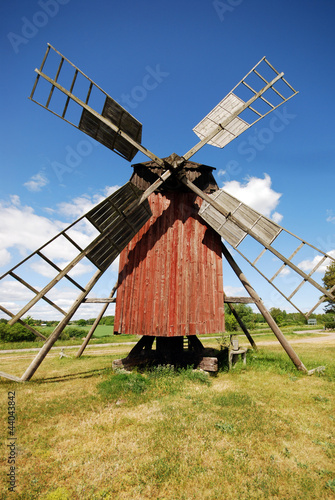 Windmühle auf Öland (Schweden) photo