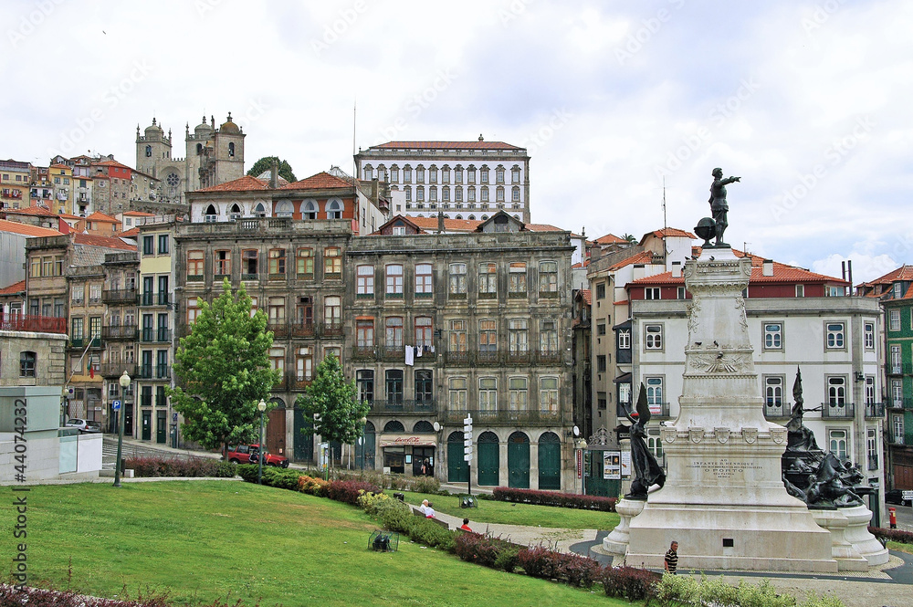 Fototapeta premium Denkmal Estatua Infante de Henrique Porto, Portugal