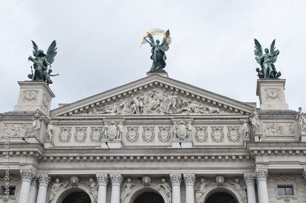 Fototapeta premium Lemberger Opern- und Balletttheater