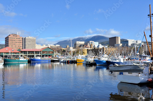 Фотография View of Hobart Harbour in a Clear Winter Day