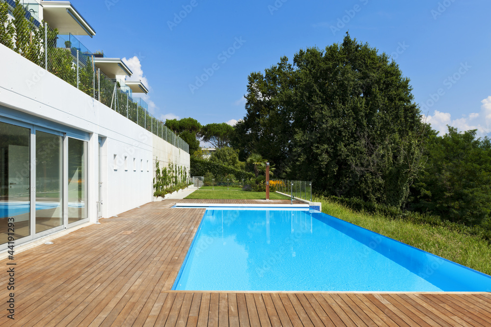 residence with swimming pool - obrazy, fototapety, plakaty 