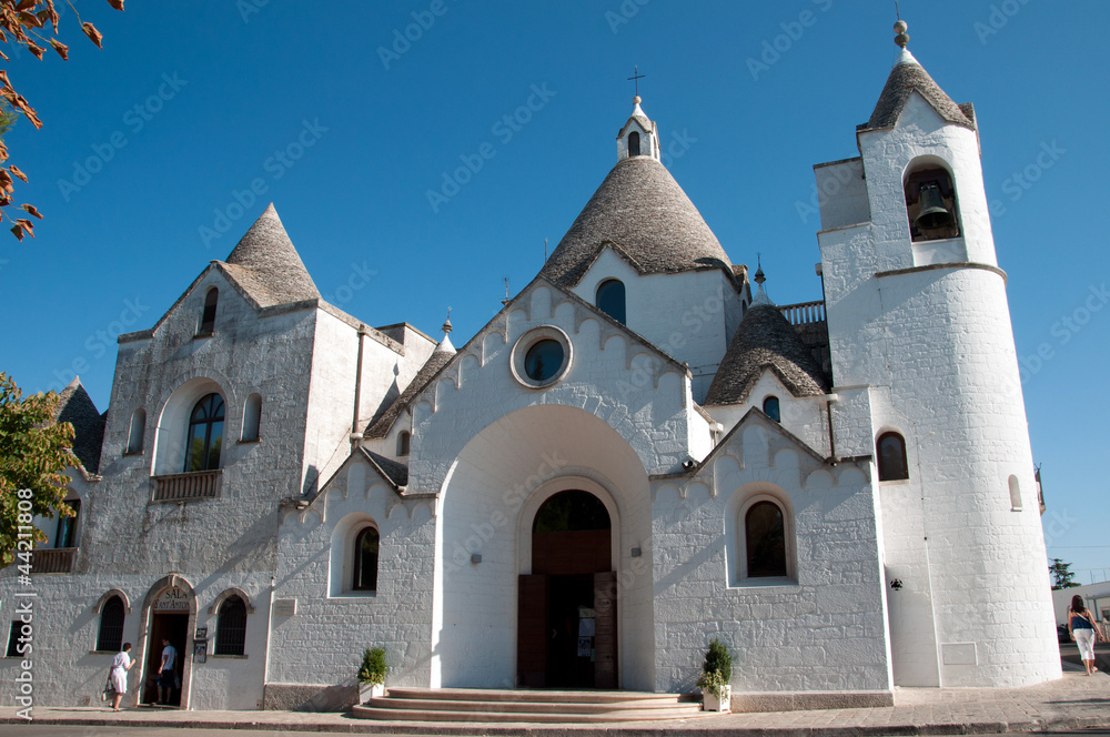 Fototapeta premium Trulli Alberobello, Parrocchia Sant'Antonio da Padova