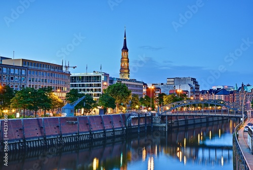 Hamburg am Abend