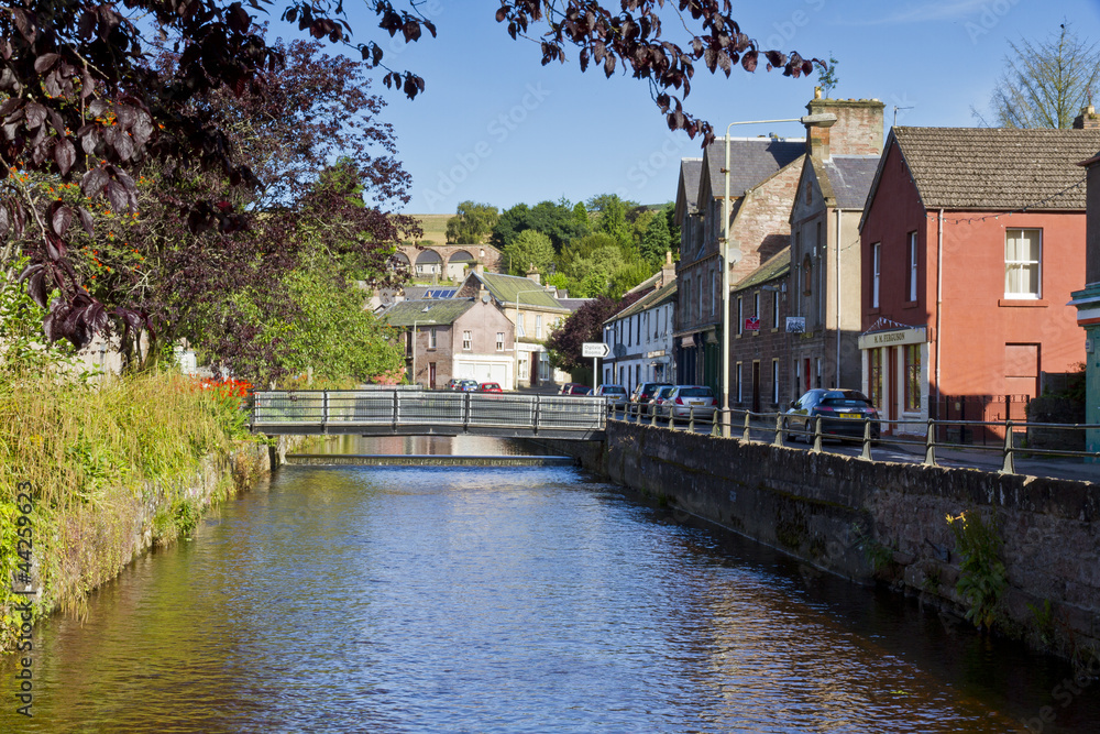 Alyth and the Lovely Burn