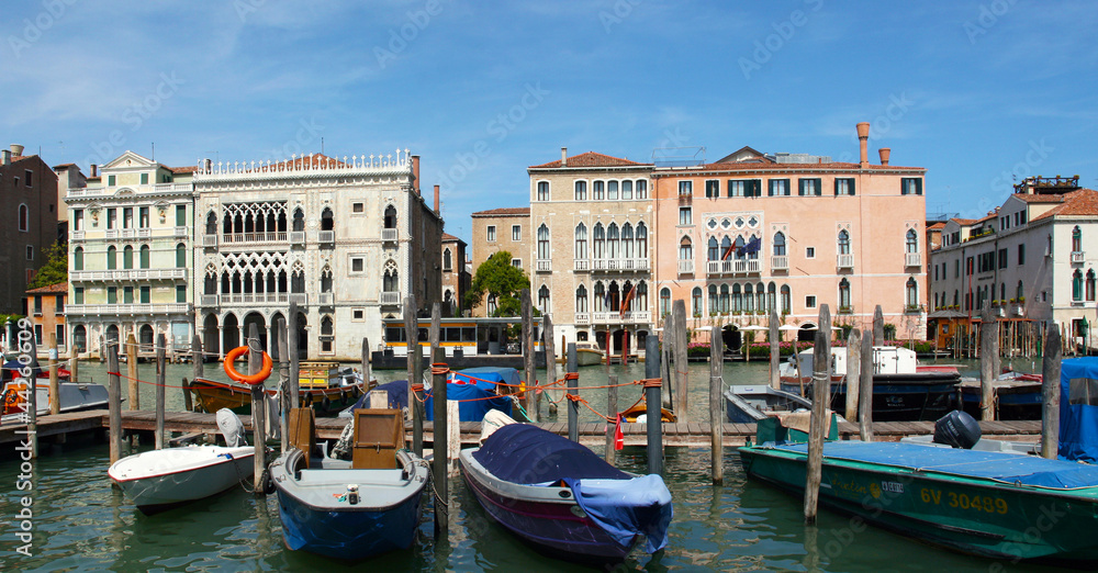 Palazzi am Canale Grande in Venedig