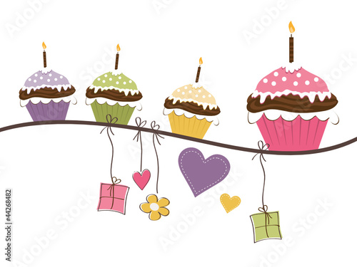 Muffins & Geschenke zum Geburtstag