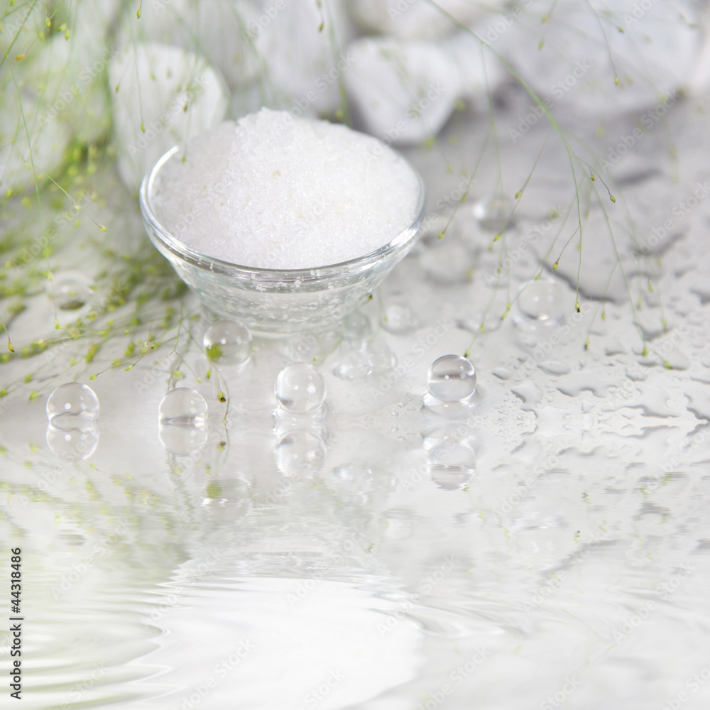 Wellness - Badesalz aus dem Toten Meer Wellness - Badesalz aus dem Toten Meer