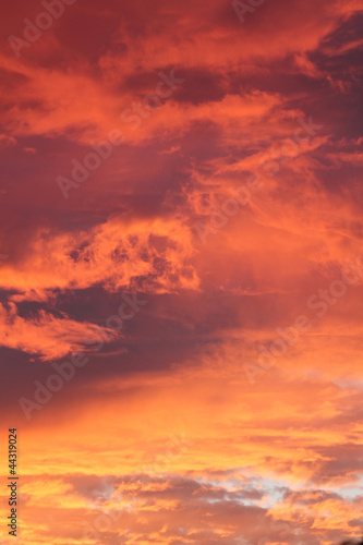 orangefarbener Himmel...Dämmerung © bofotolux