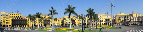 Panorama der Plaza de Armas in LIma © sassenfeld