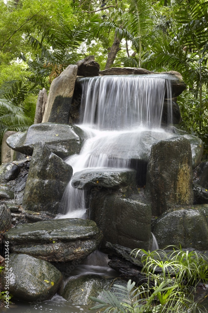 Naklejka premium Waterfall