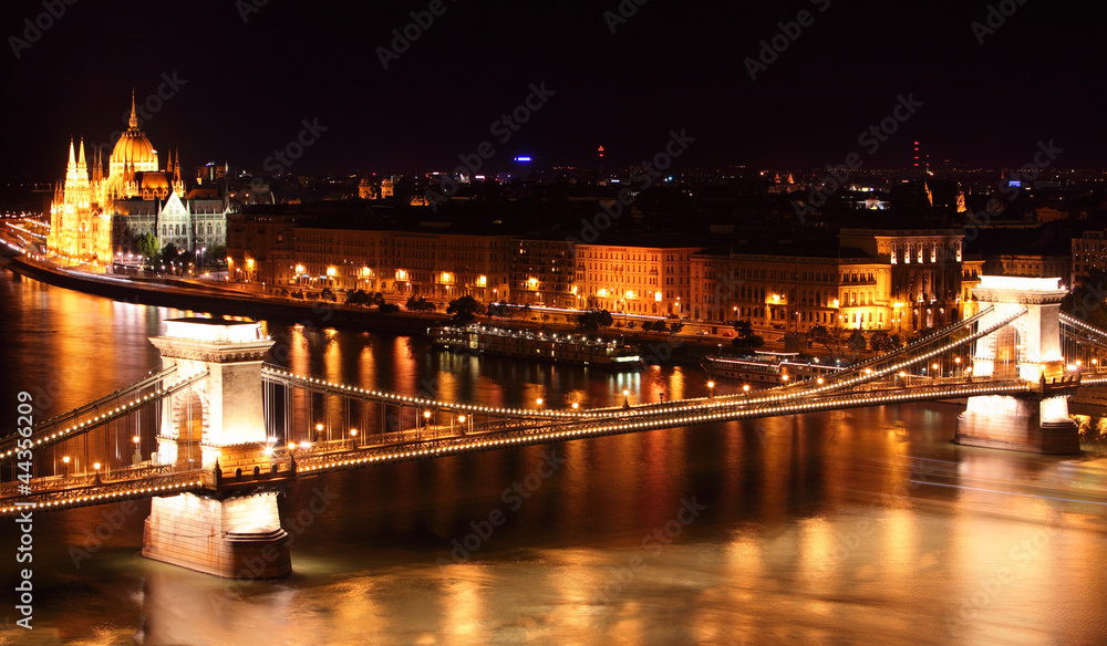 Budapest - Hungarian parliament and chain bridge.
