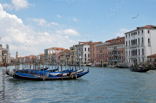Venezianische Gondeln Italien © Peter Maszlen